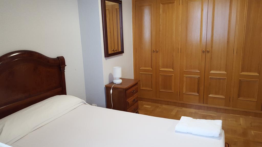 Apartamento Vuelta Del Castillo Памплона Экстерьер фото